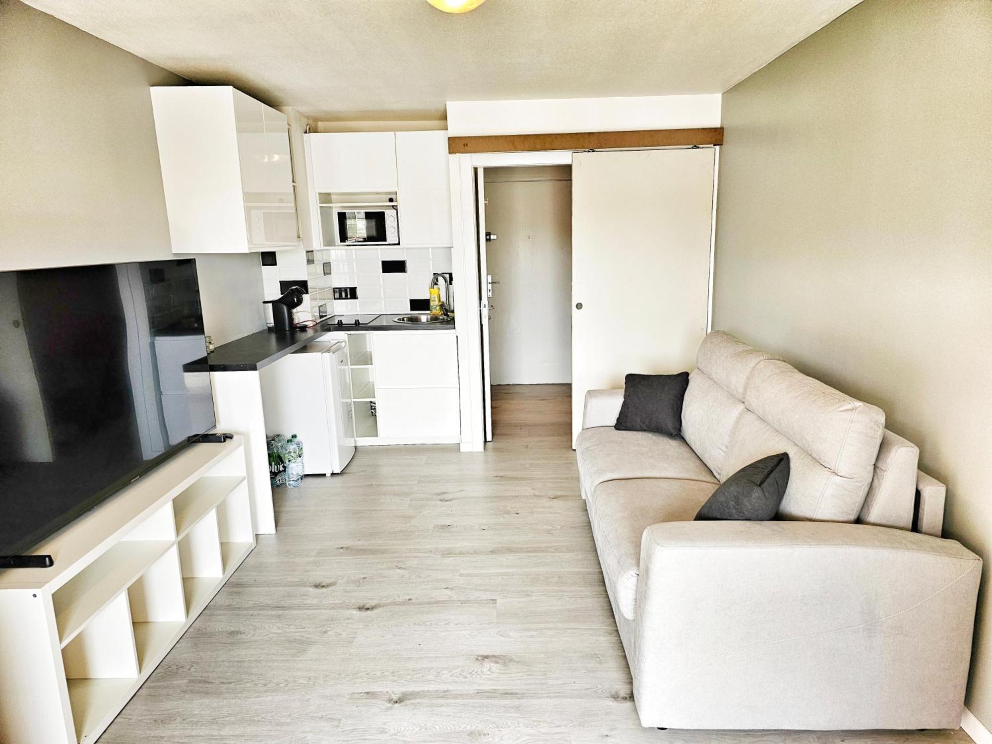 Port A 2 Pas De La Apartment Frejus